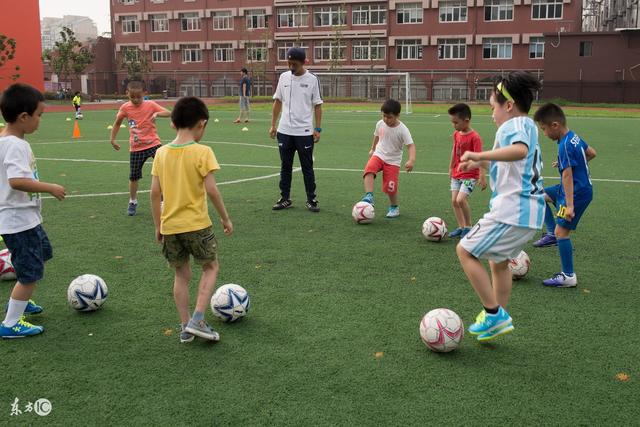 最新亚洲球员身价Top10：久保建英5000万欧元高居第1